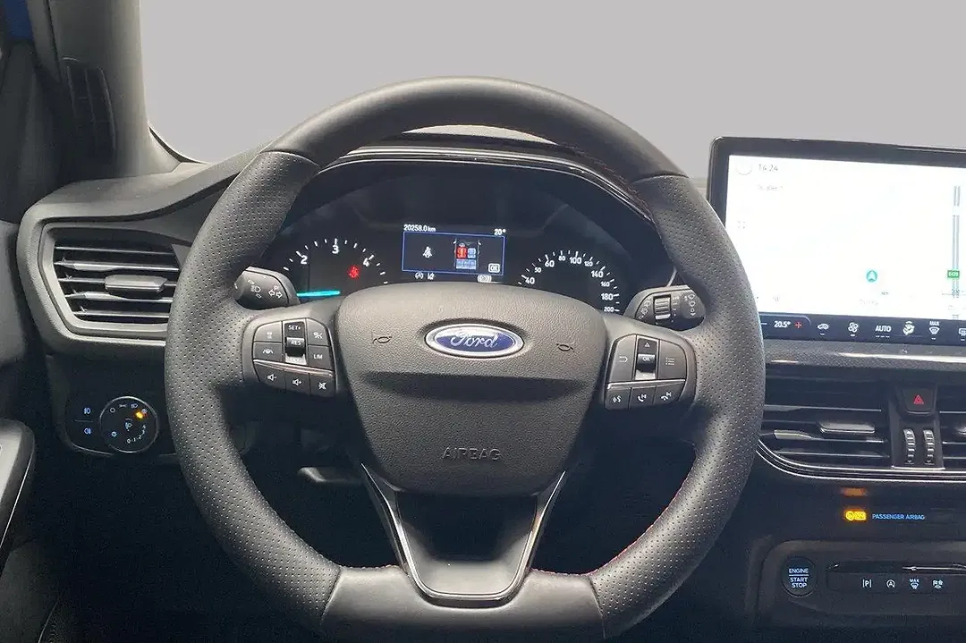 Ford Focus ST-Line - Thumbnail 11