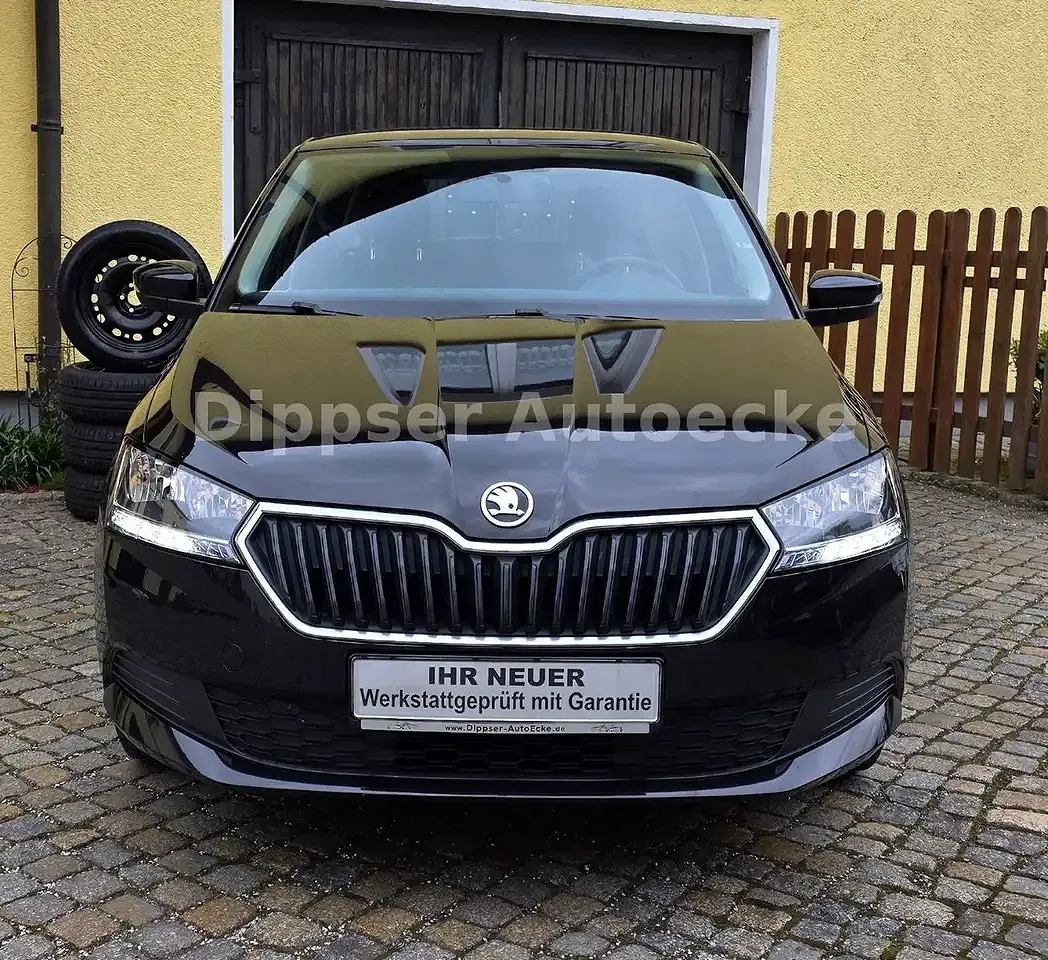 Skoda Fabia - foto 2