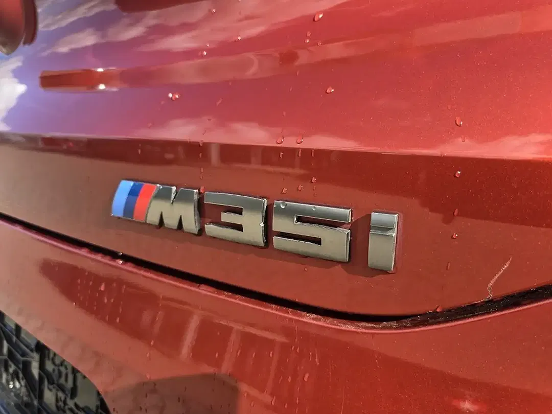 BMW X2 M - foto 2