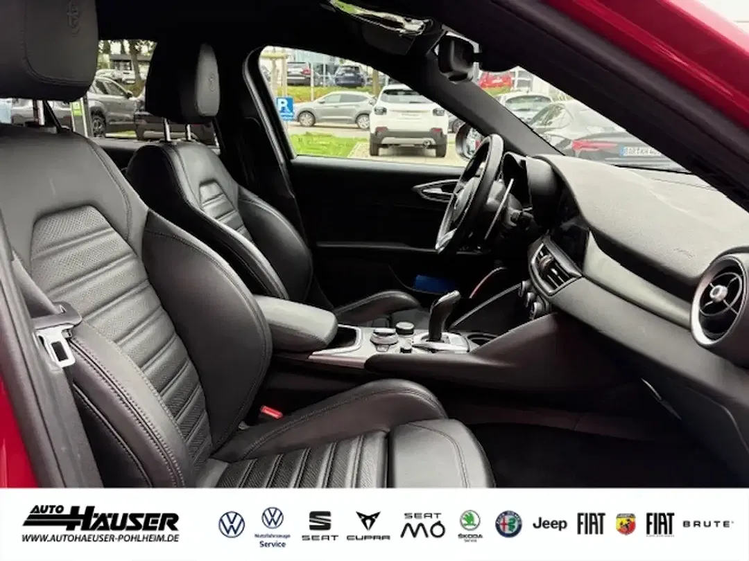 Alfa Romeo Giulia 2.0 Turbo Q4 Veloce - Thumbnail 11