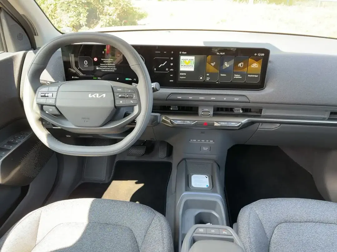 Kia EV2 Earth - Thumbnail 10