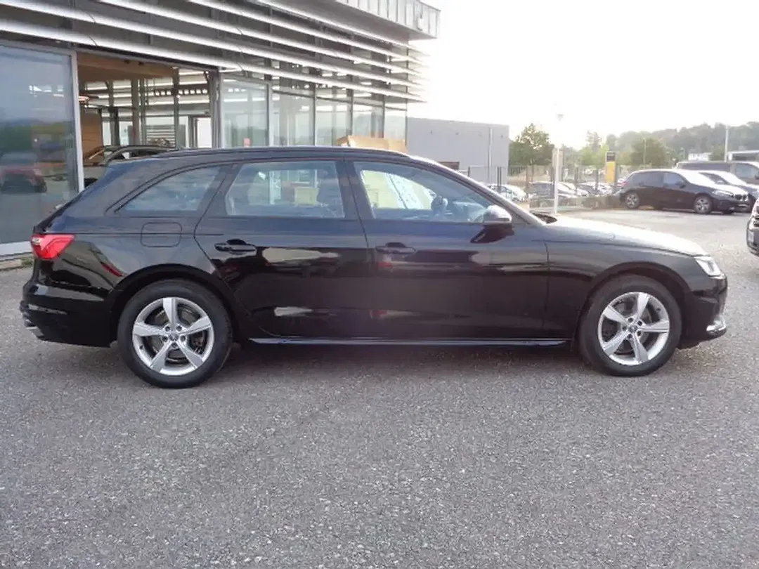 Audi A4 35 TDI AUT Avant advanced S line - Thumbnail 3