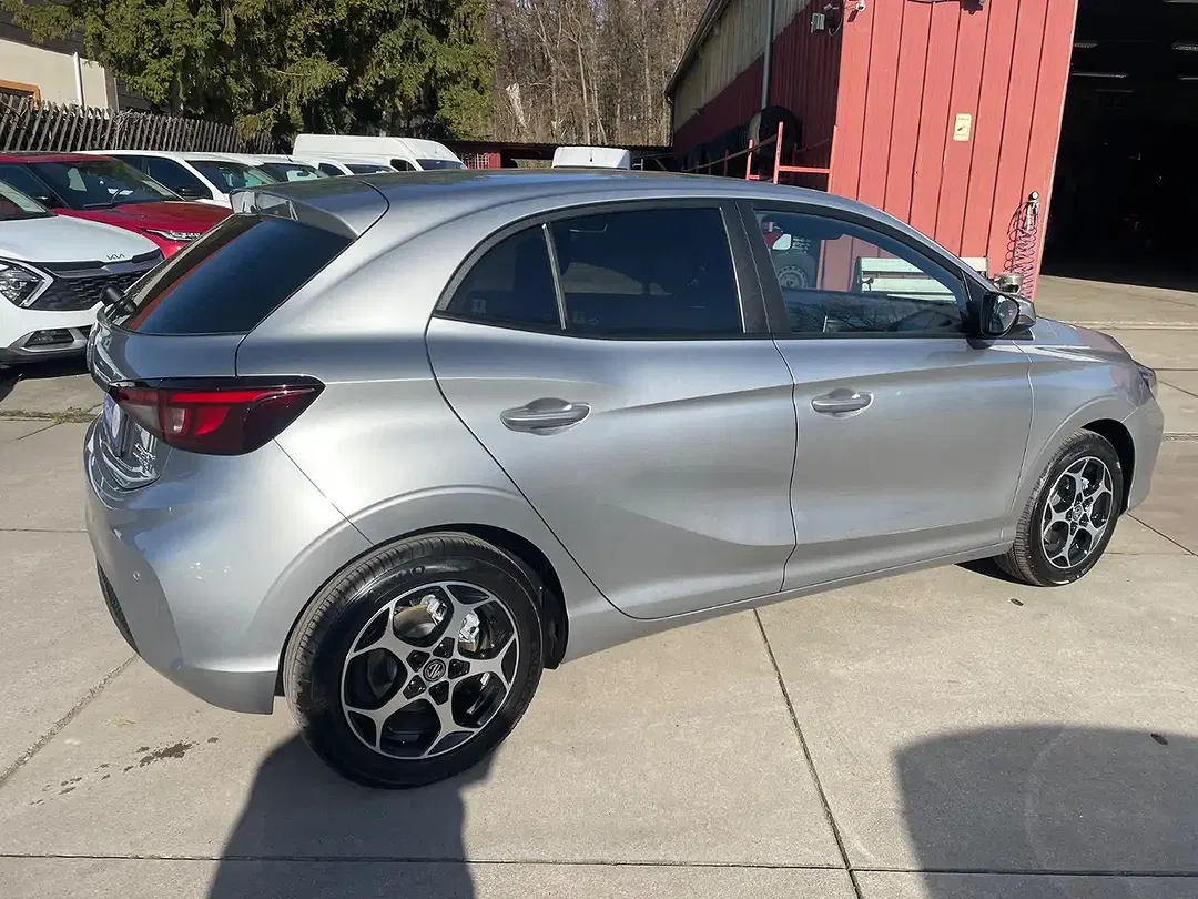 MG MG3 1.5 Hybrid AUT - foto 2