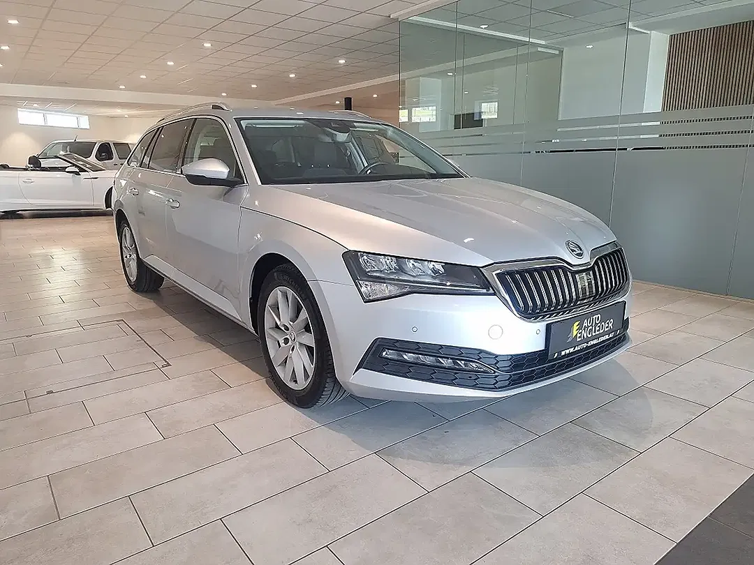 Skoda Superb 2.0 TDI DSG Executive - Thumbnail 4