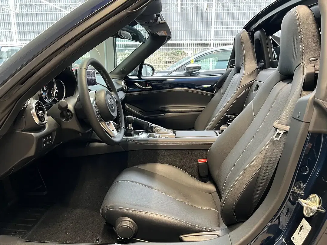 Mazda MX-5 RF Exclusive-Line - Thumbnail 9