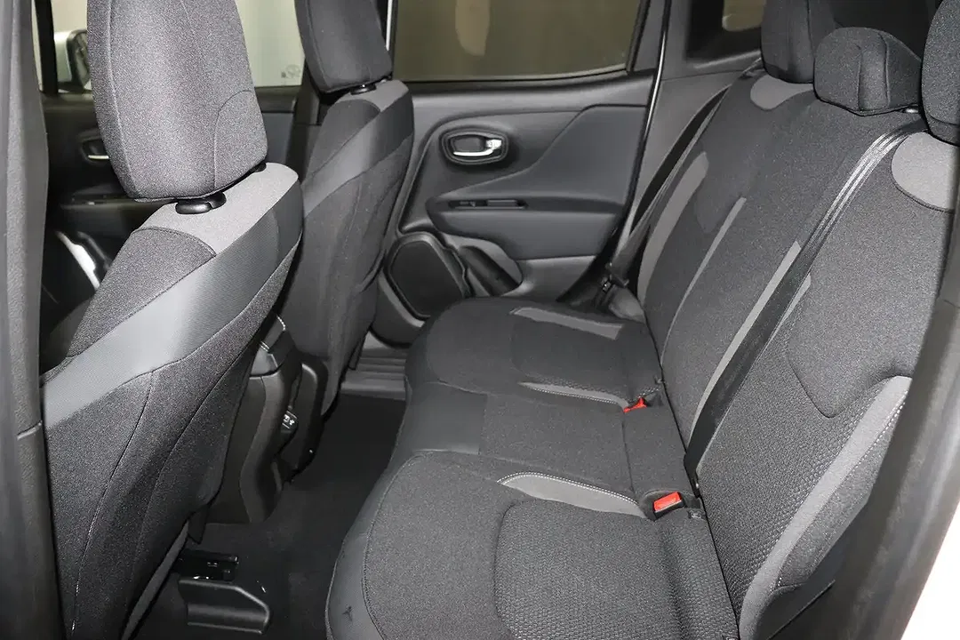 Jeep Renegade 1.5 T4 e-Hybrid Limited - Thumbnail 9