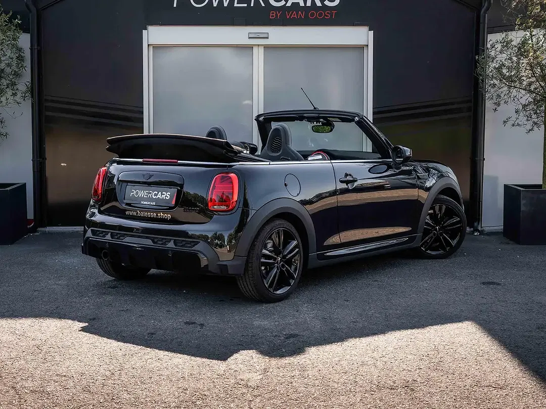 MINI Cooper Cabrio John Cooper Works JCW Trim - Thumbnail 4