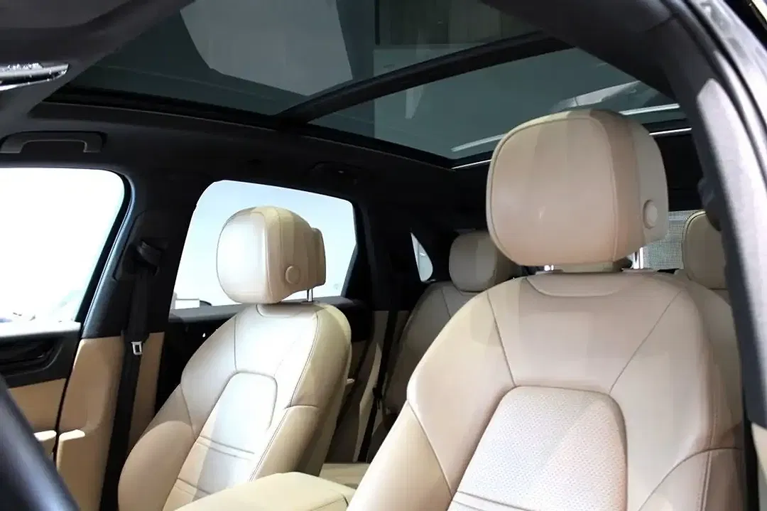 Porsche Cayenne E-Hybrid - Thumbnail 4