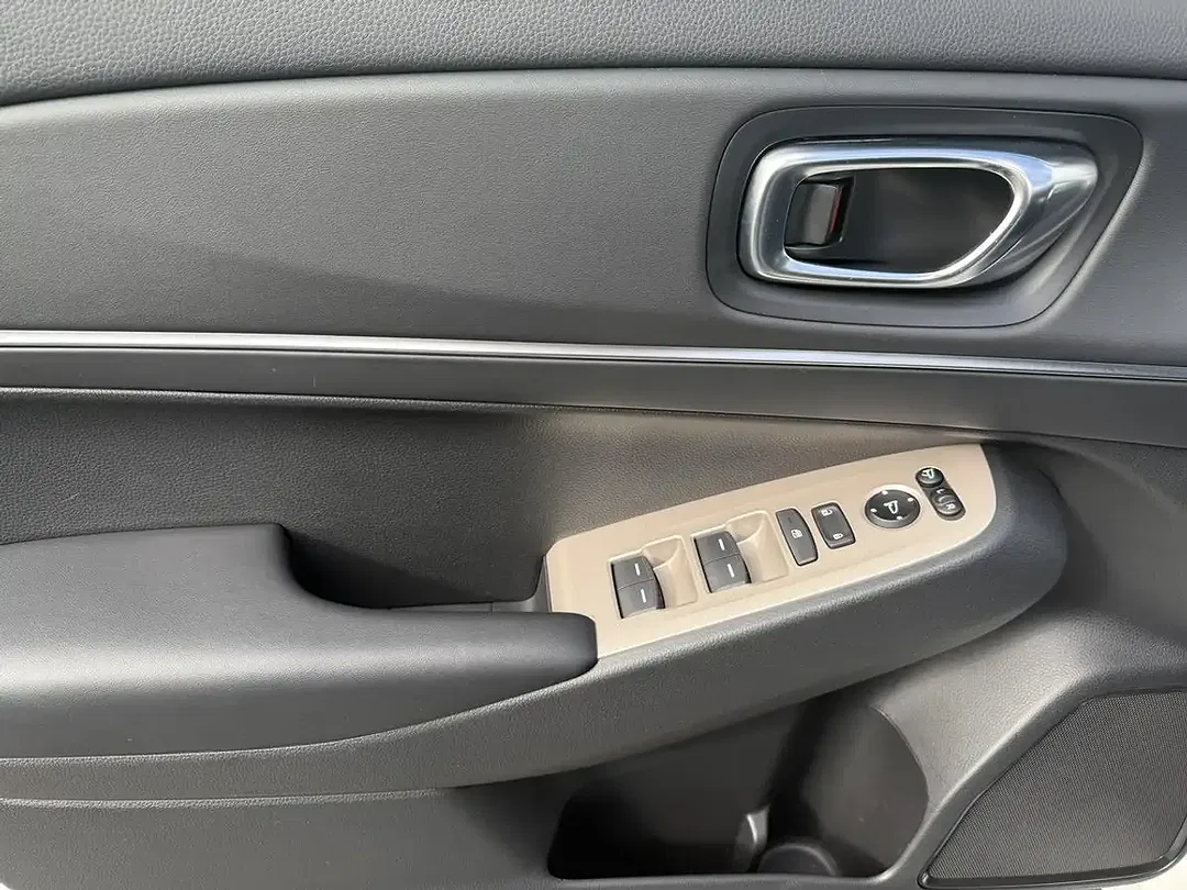 Honda HR-V 1.5 e:HEV i-MMD Hybrid Advance - foto 15