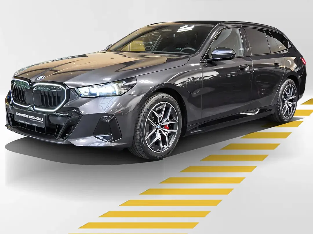 BMW 550 xDrive M Sport - Thumbnail 2