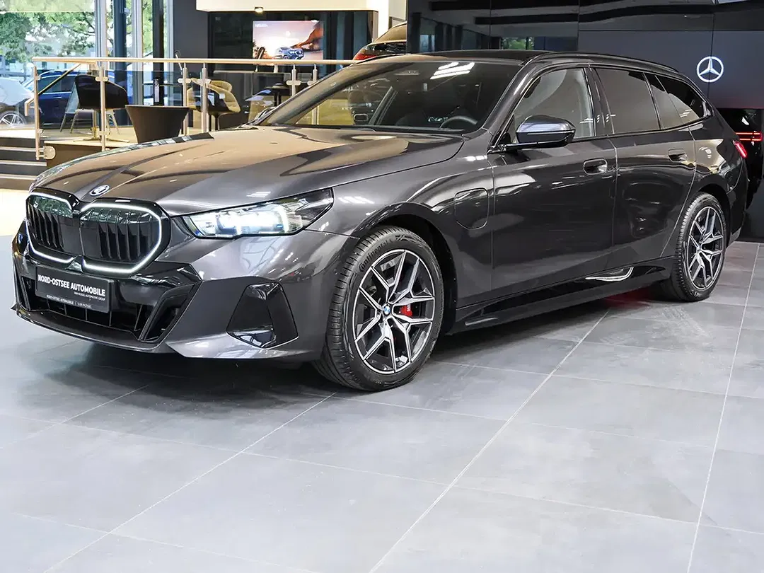 BMW 550 xDrive M Sport - Thumbnail 7
