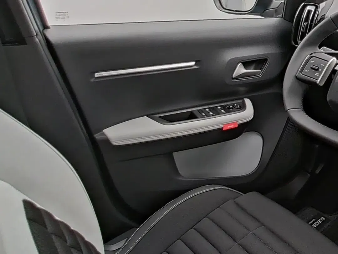 Citroen C3 Aircross Hybrid Max - Thumbnail 12