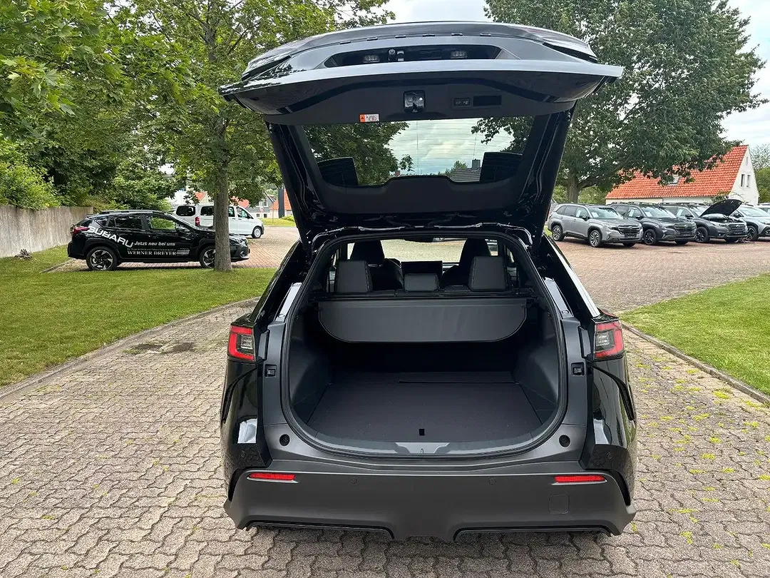 Subaru Solterra AWD Active - Thumbnail 8
