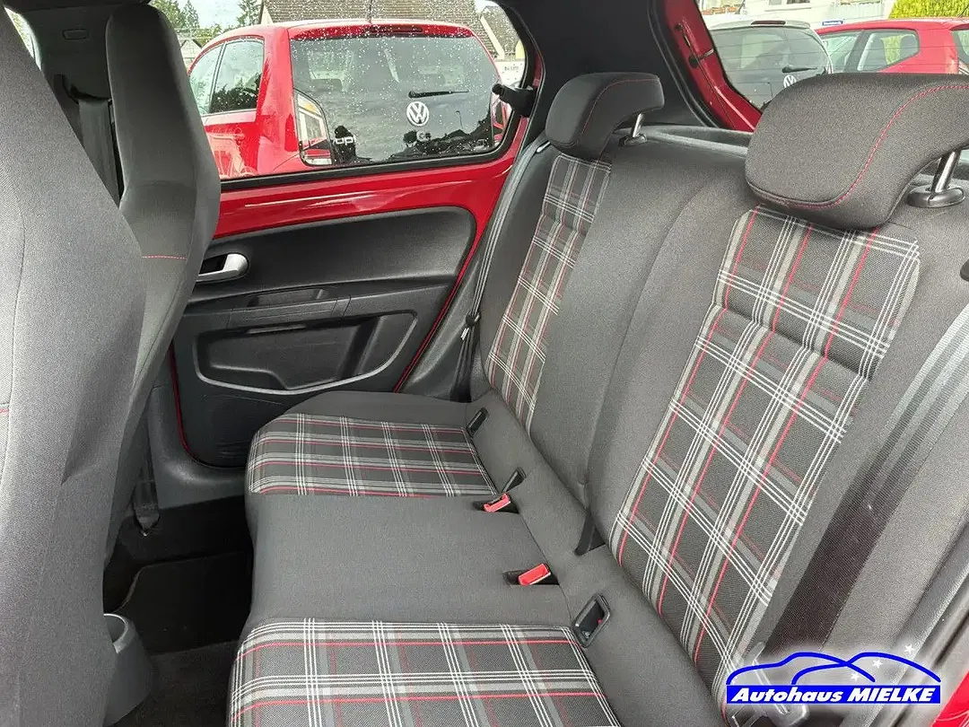Volkswagen up! GTI - Thumbnail 13