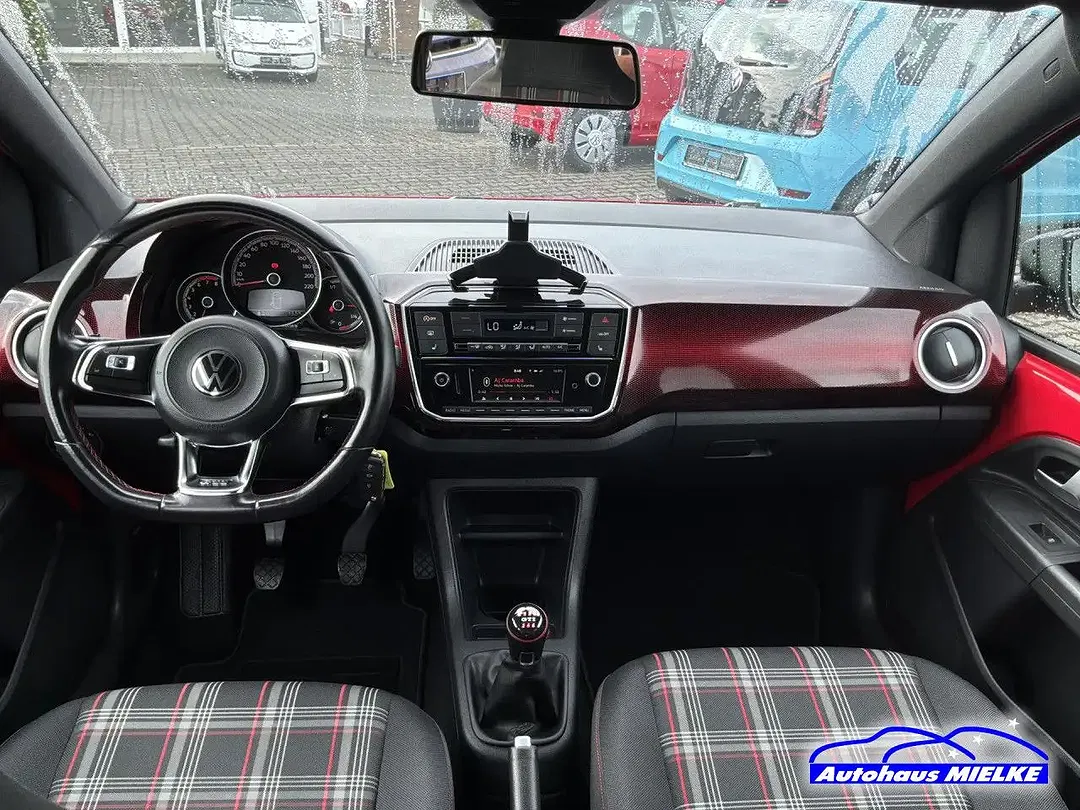 Volkswagen up! GTI - Thumbnail 9