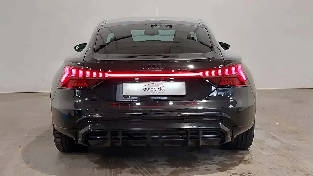 Audi e-tron GT quattro Matrix LED - Thumbnail 3