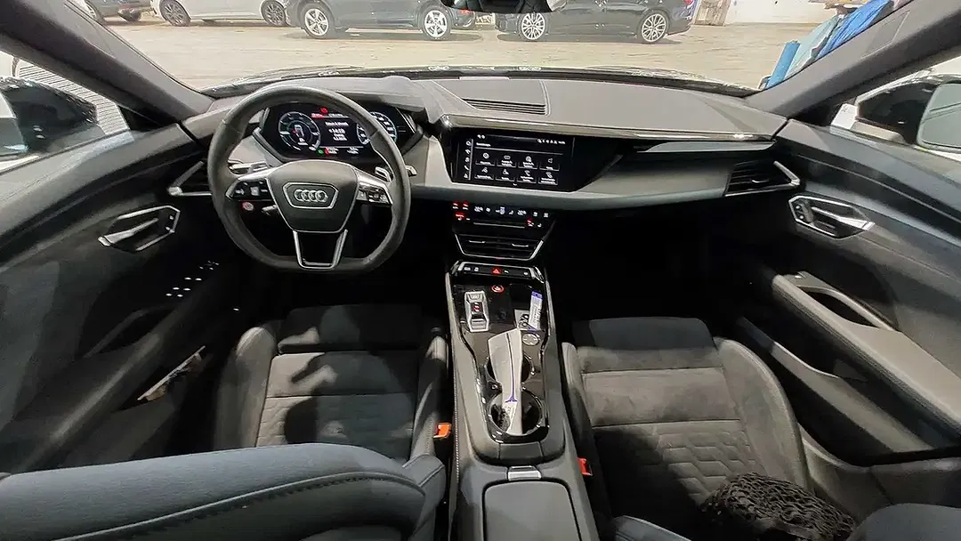 Audi e-tron GT quattro Matrix LED - Thumbnail 4