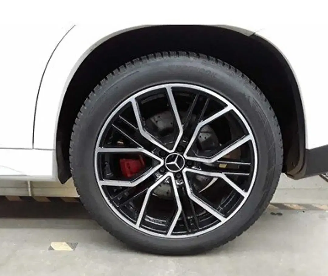 Mercedes-Benz GLE 63 AMG 4MATIC - Thumbnail 11