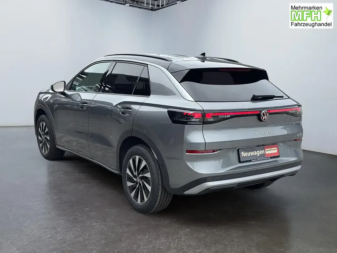 Volkswagen T-Roc 1.5 eTSI DSG Life Plus - Thumbnail 5