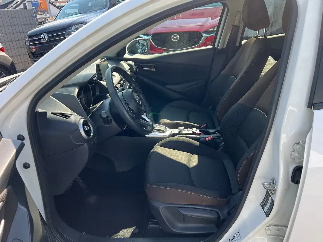 Mazda 2 Exclusive-Line - Thumbnail 11