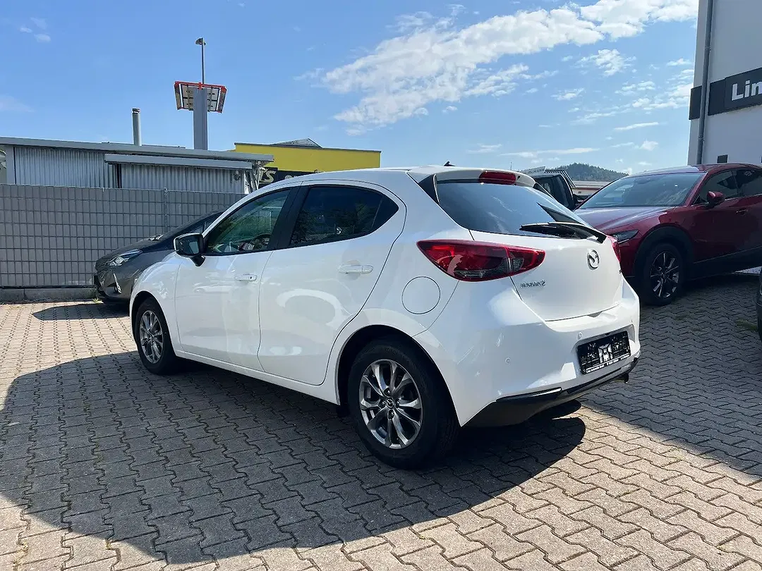 Mazda 2 Exclusive-Line - Thumbnail 4