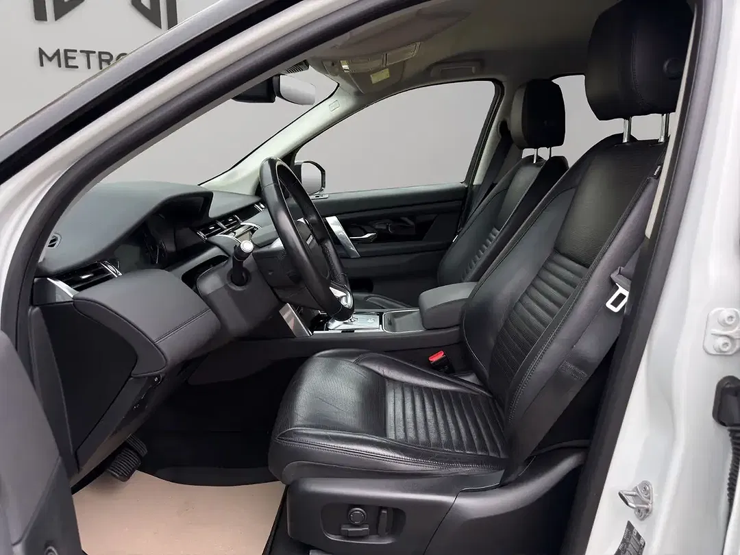 Land Rover Discovery 4x4 Sport S - Thumbnail 9