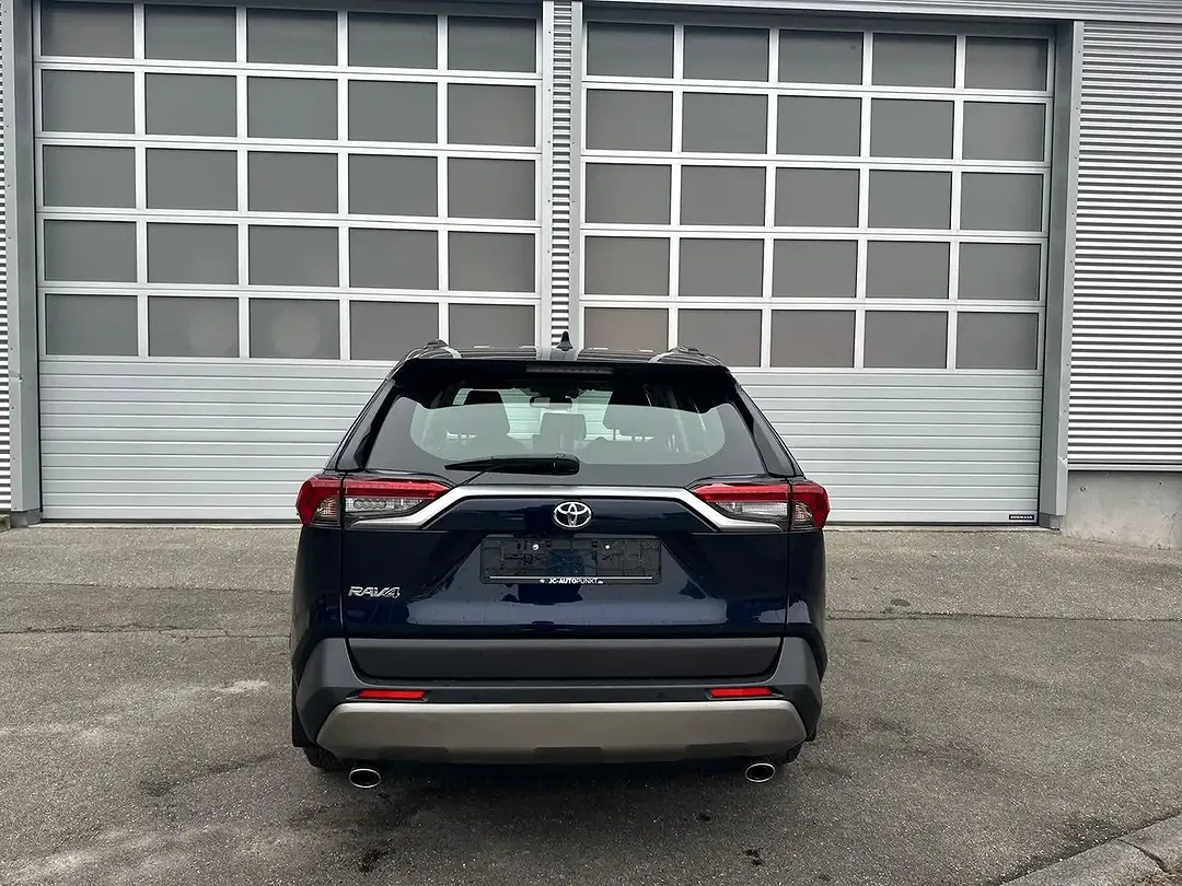 Toyota RAV 4 - Thumbnail 8