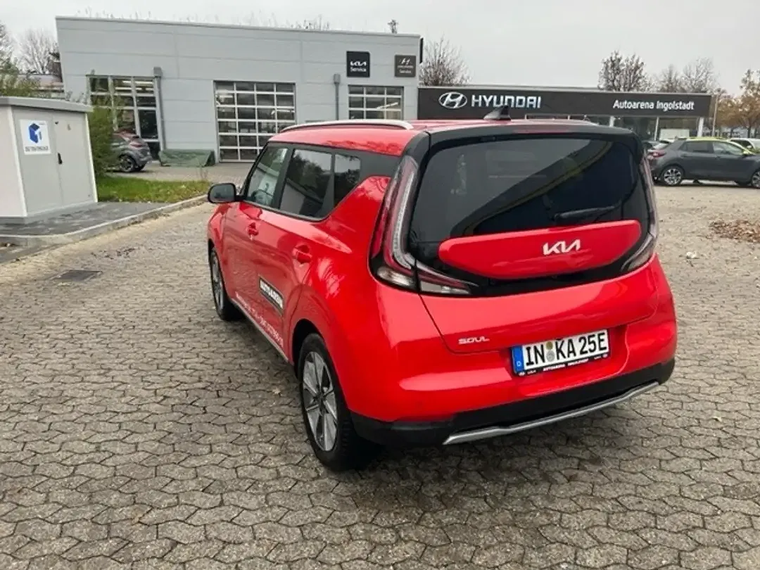 Kia Soul - Thumbnail 10