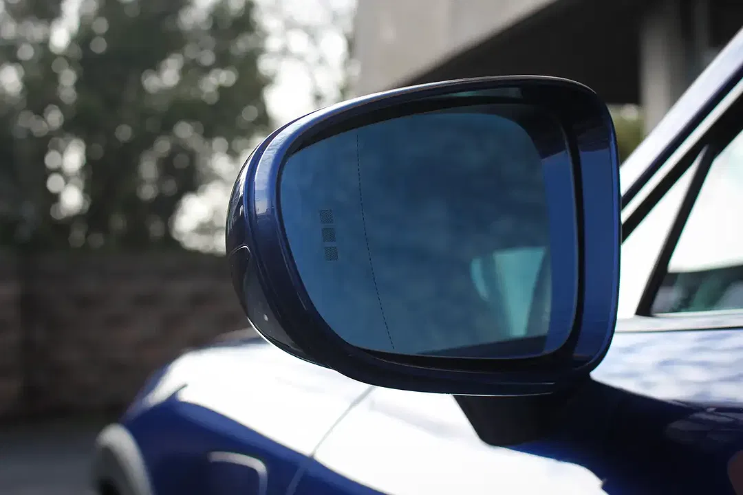 Porsche Taycan 4 Cross Turismo - Thumbnail 10