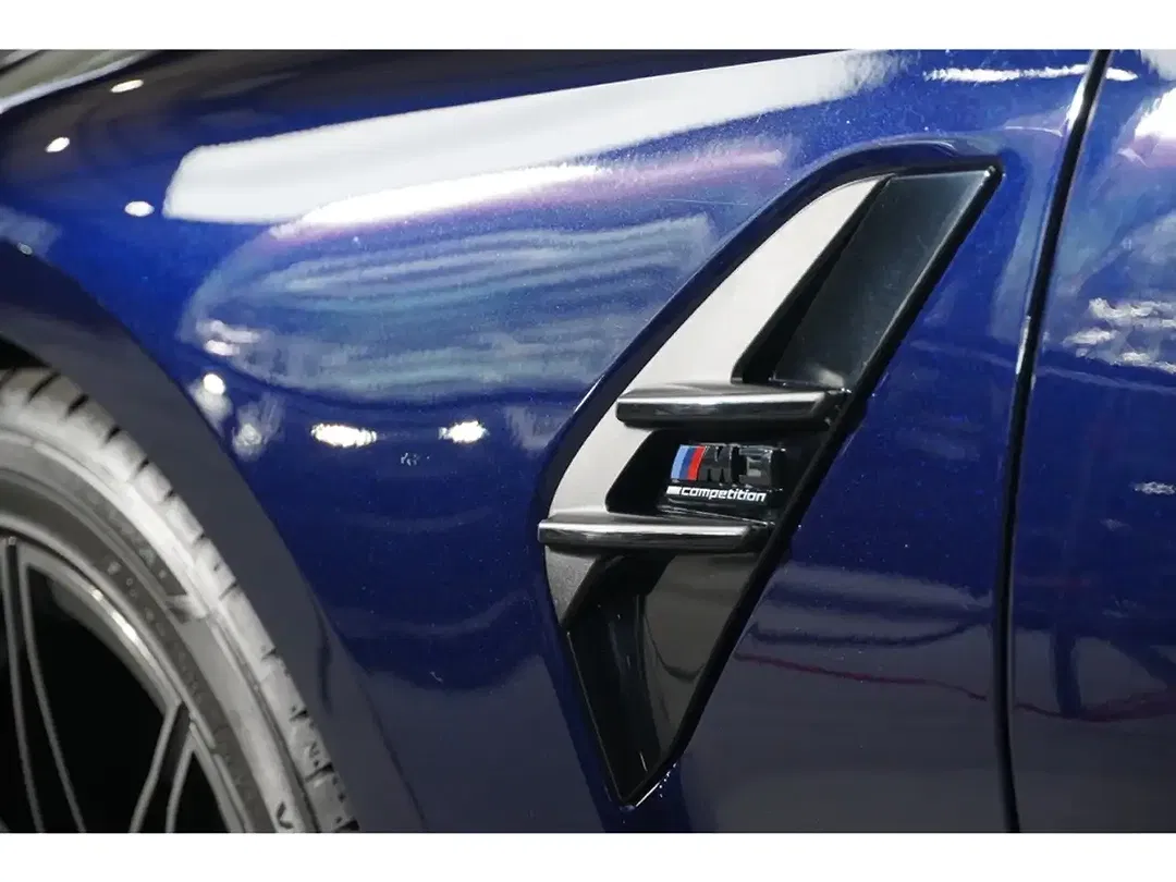 BMW M3 M xDrive Competition - Thumbnail 10