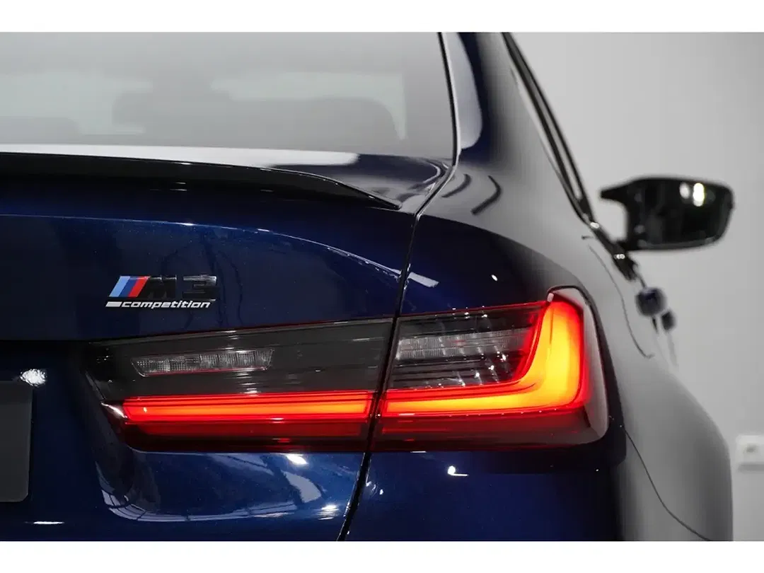 BMW M3 M xDrive Competition - Thumbnail 11