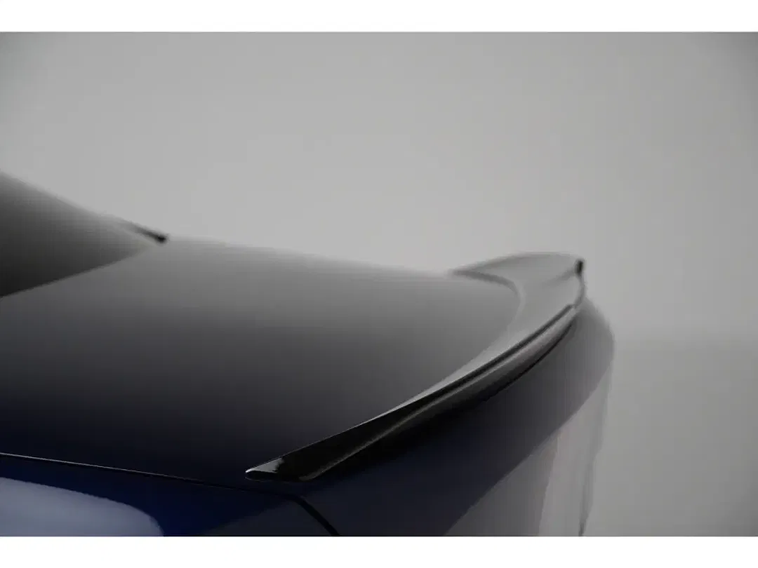 BMW M3 M xDrive Competition - Thumbnail 12