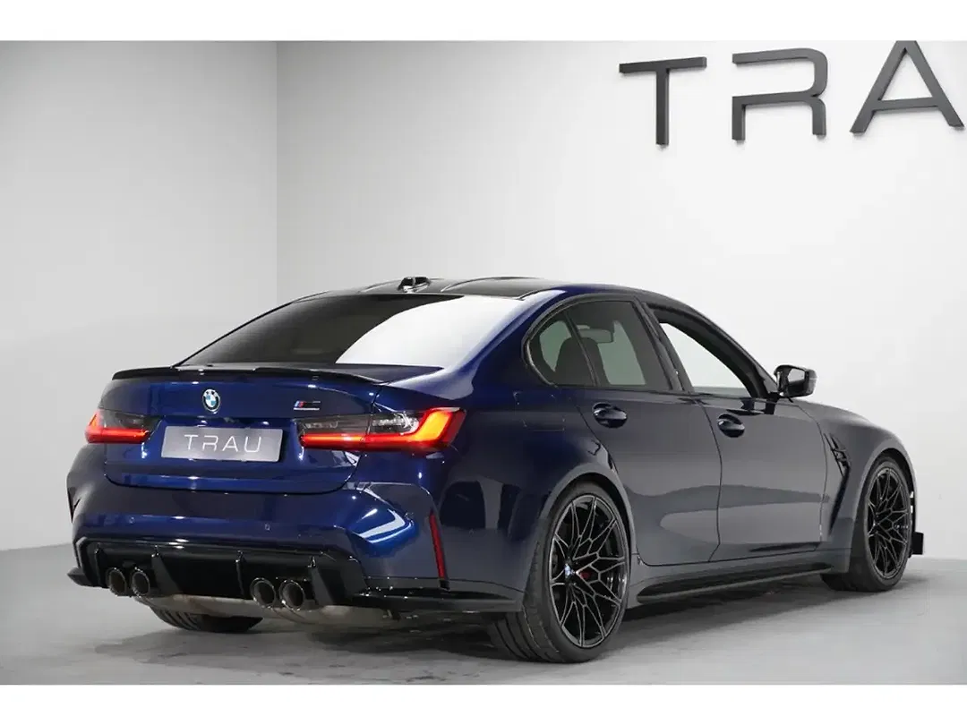 BMW M3 M xDrive Competition - Thumbnail 5