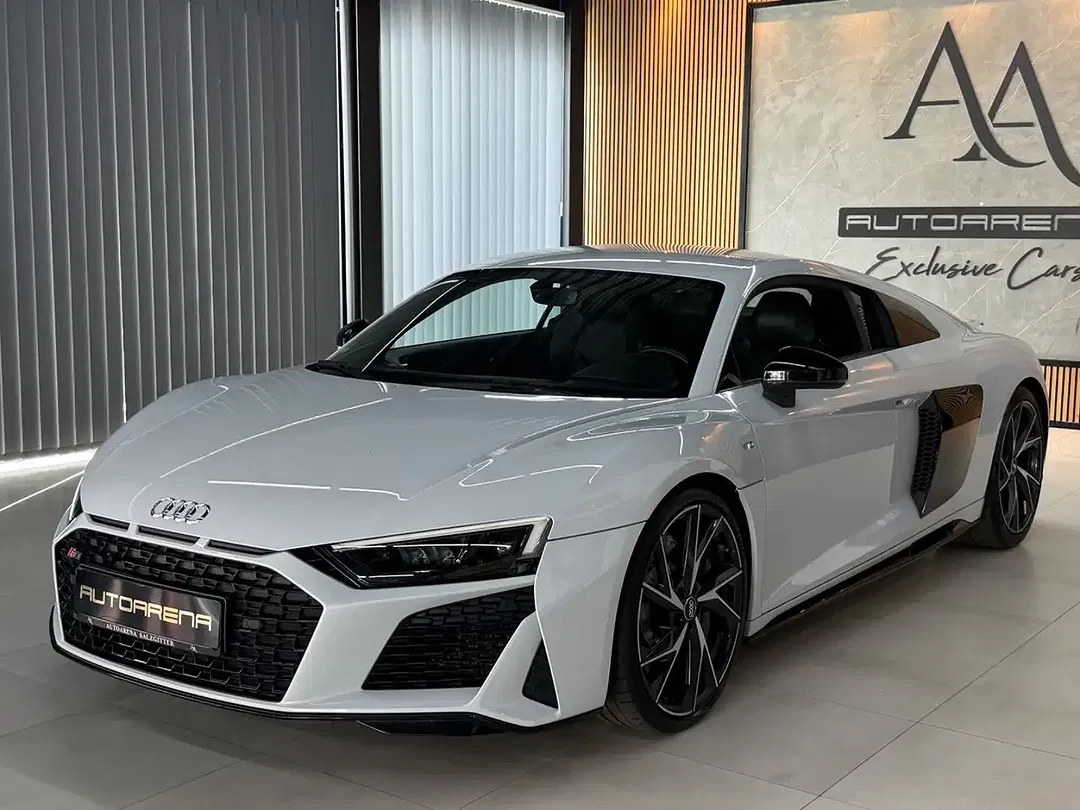 Audi R8 5.2 Coupe - Thumbnail 3