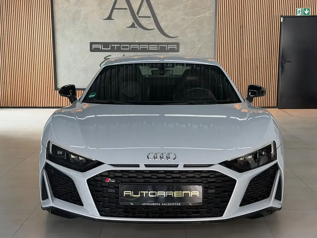 Audi R8 5.2 Coupe - Thumbnail 4