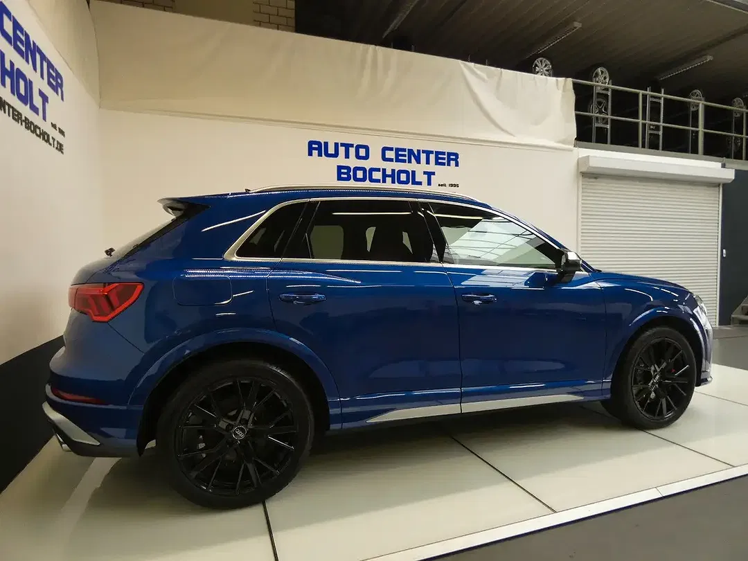 Audi RS Q3 2.5 TFSI quattro Matrix LED - Thumbnail 4