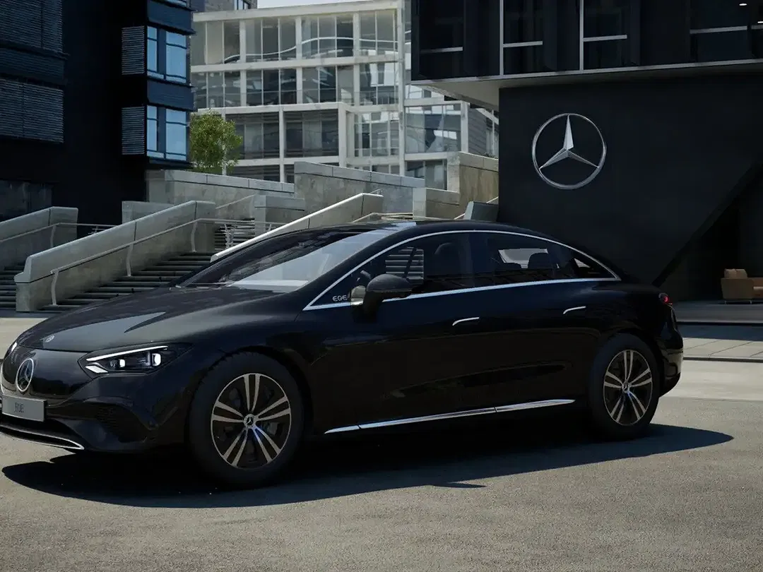Mercedes-Benz EQE 350 EQ - Thumbnail 3