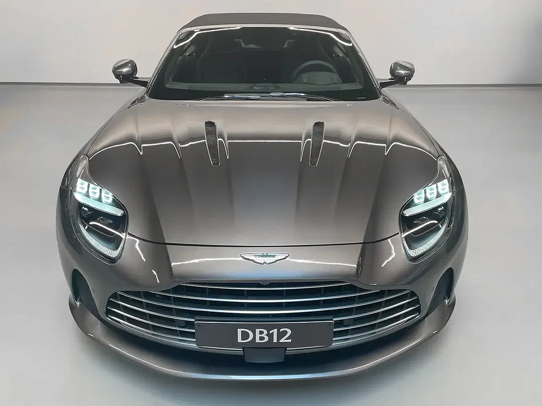 Aston Martin DB12 Volante - Thumbnail 5