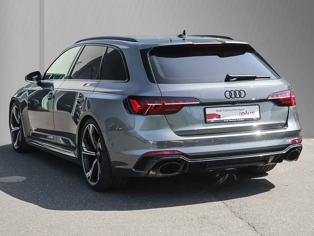 Audi RS4 2.9 TFSI RS Matrix LED Avant - Thumbnail 5
