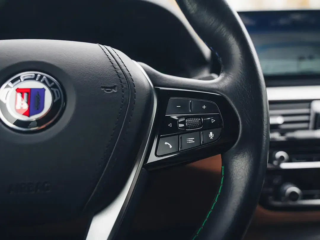 Alpina D5 S Touring - Thumbnail 13