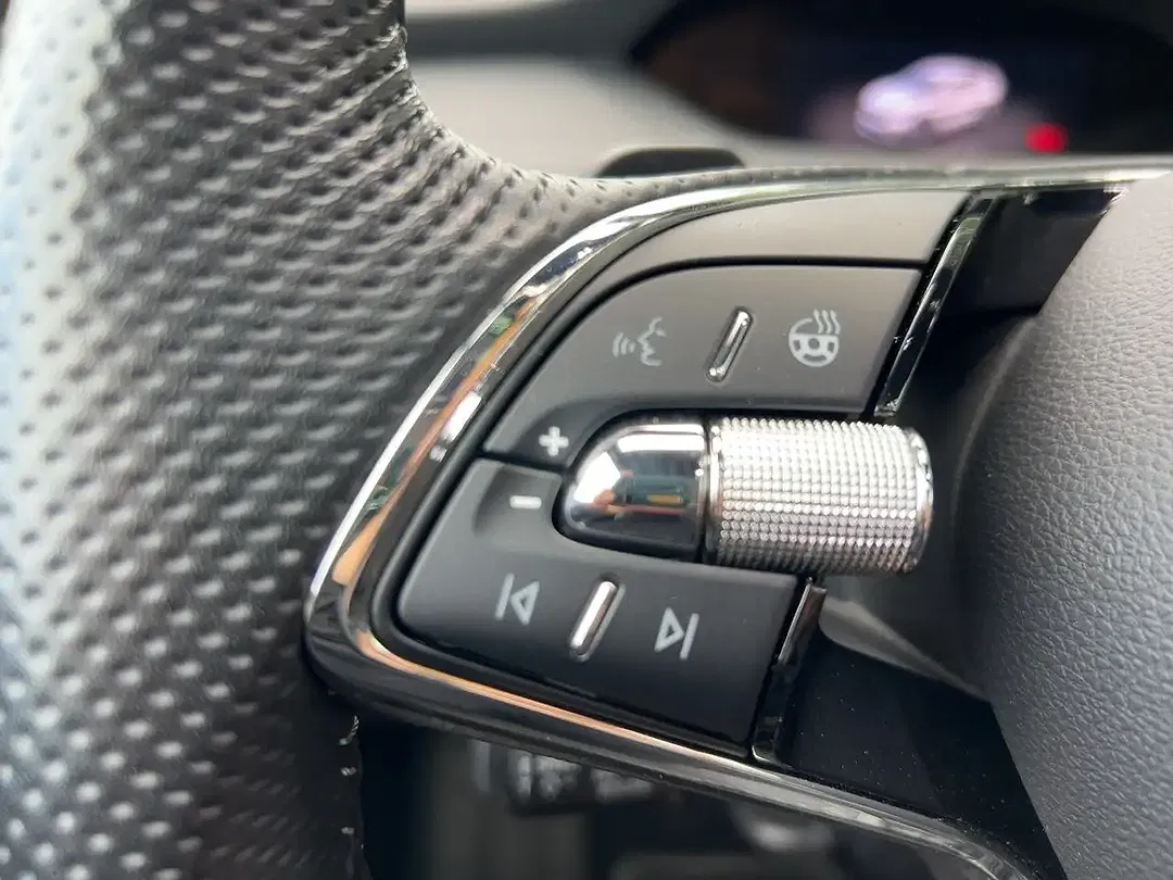 Skoda Enyaq 80x iV Sportline - Thumbnail 14