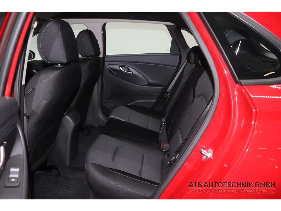 Hyundai i30 1.5 T-GDI MHEV DCT Trend - Thumbnail 9