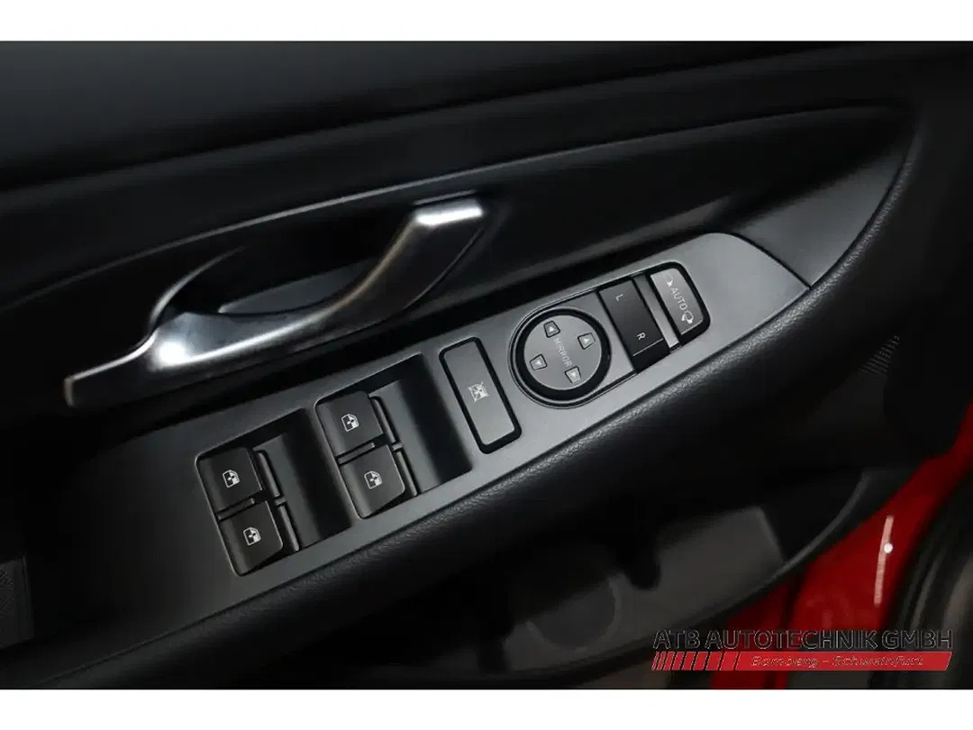 Hyundai i30 1.5 T-GDI MHEV DCT Trend - Thumbnail 12