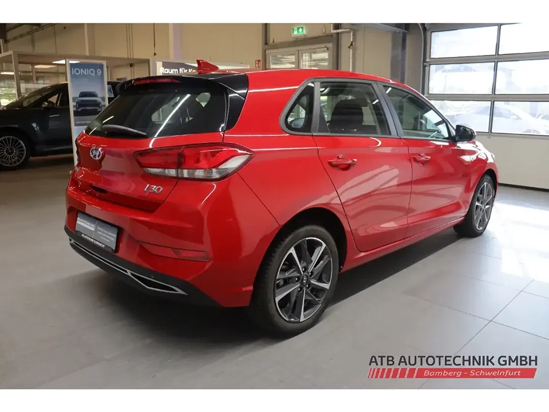 Hyundai i30 1.5 T-GDI MHEV DCT Trend - Thumbnail 4