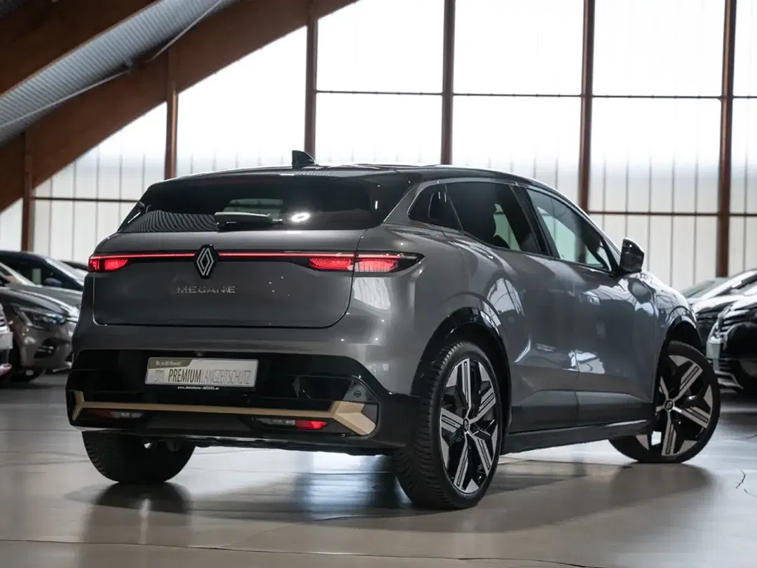 Renault Megane E-Tech Electric Iconic - Thumbnail 5