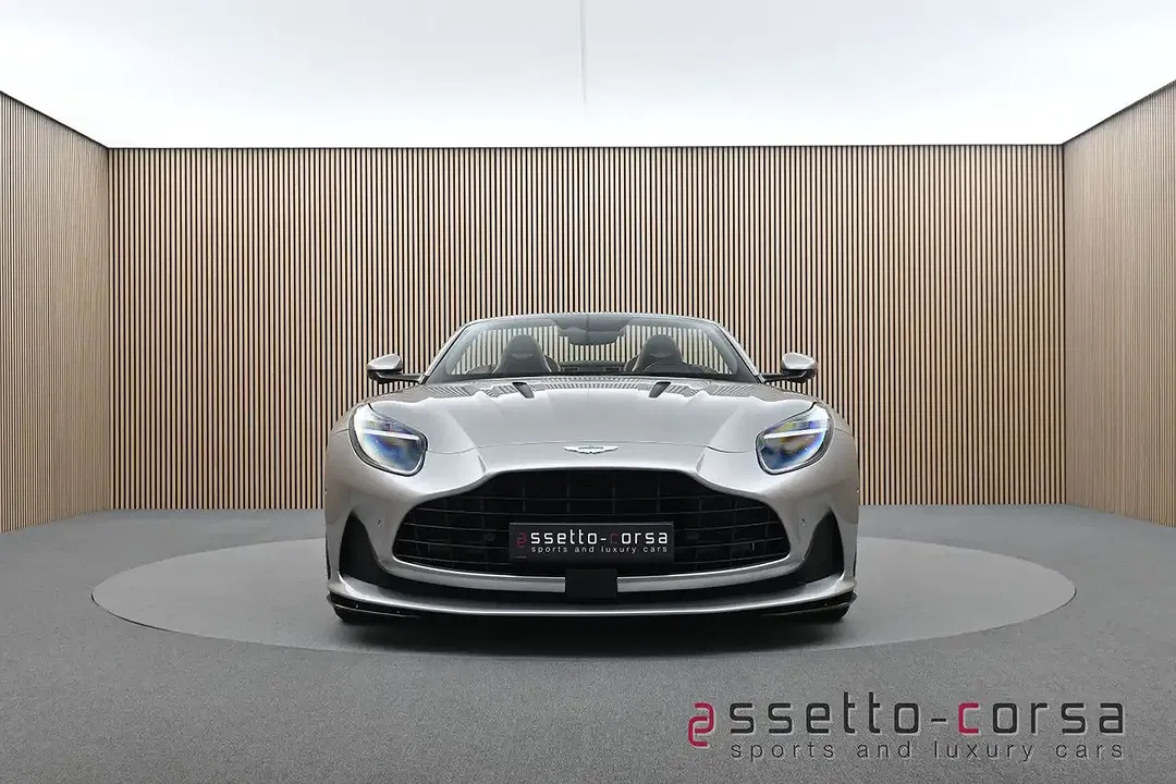 Aston Martin DB12 Volante - Thumbnail 7