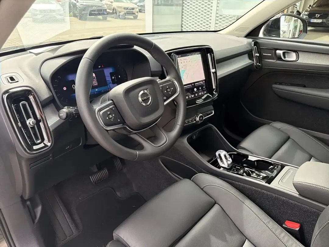 Volvo XC40 B3 Ultra - Thumbnail 11