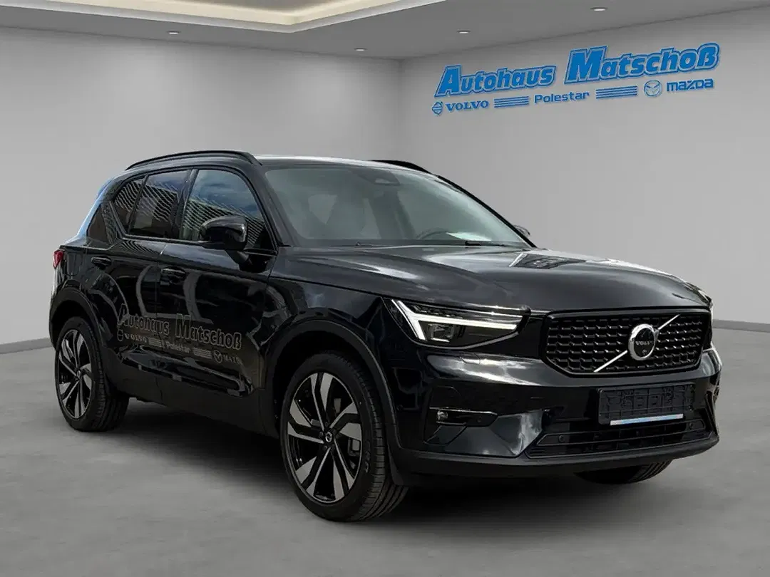 Volvo XC40 B3 Ultra - Thumbnail 7