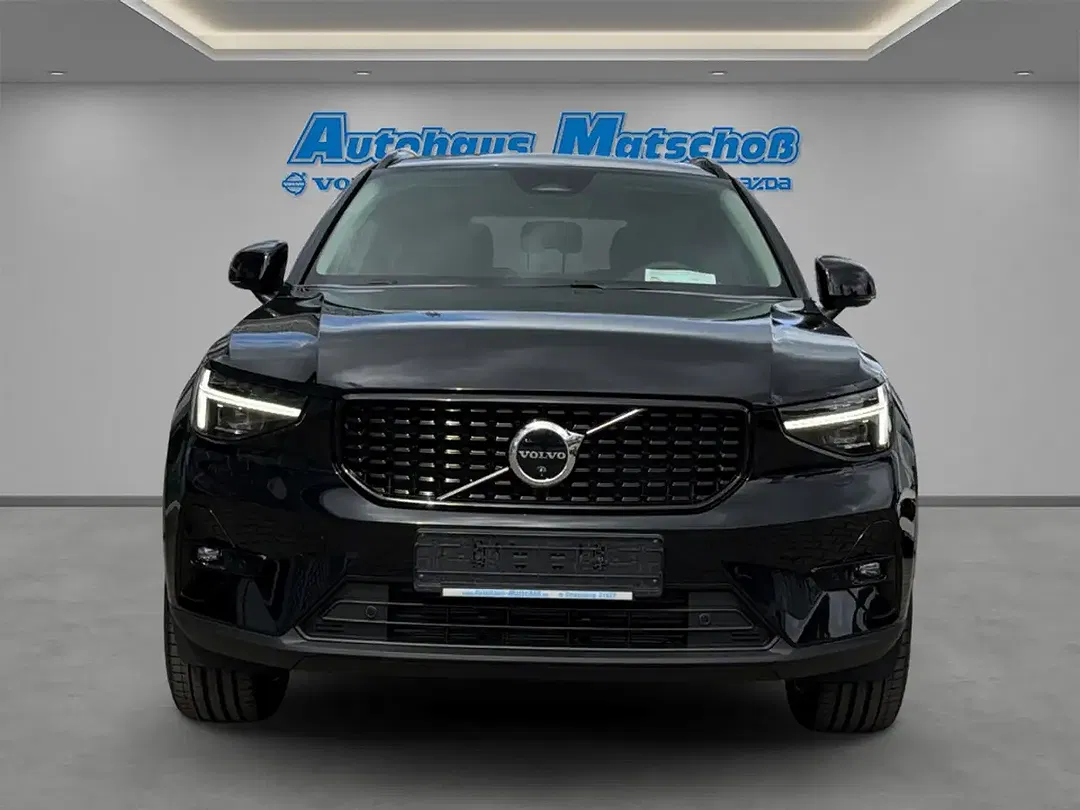 Volvo XC40 B3 Ultra - Thumbnail 8
