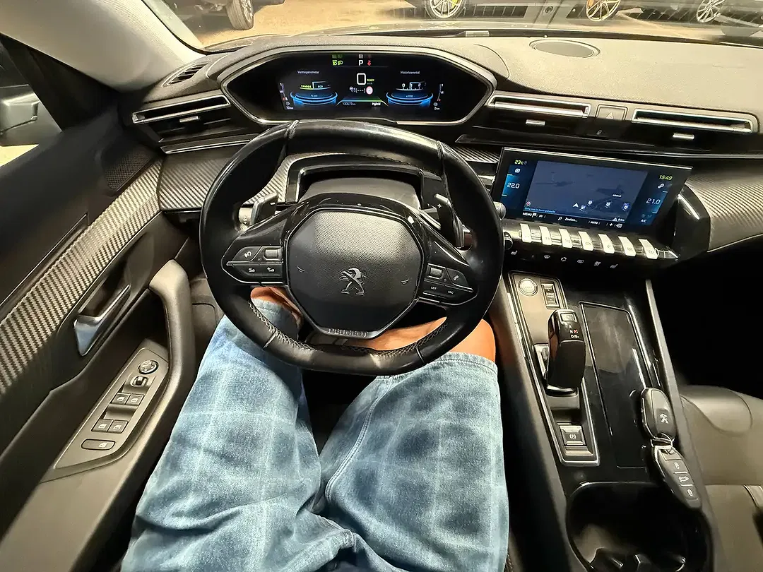 Peugeot 508 PHEV Allure - Thumbnail 13